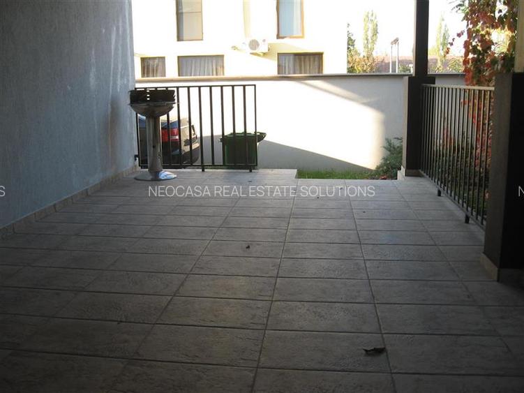 TEISANI - VILA SUPERBA LANGA PADURE, 2007, P+M, TEREN 550 MP! - 18