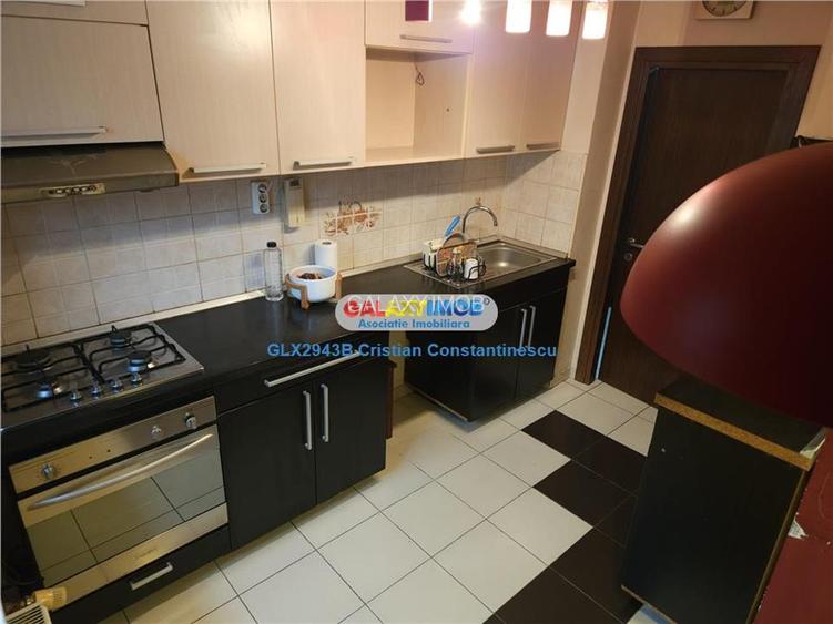 Apartament 3 camere decomandat,etaj 1,Titan , Metrou 1 Decembrie 1918 - 5