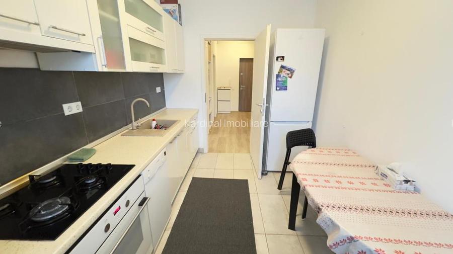 Apartament bloc nou intrare Racadau, structura mare 60 utili - 4