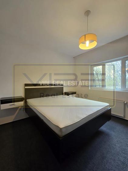 Copou-Parcul Copou/Universitate -Bloc nou - 3 camere  -parcare privata ! - 2