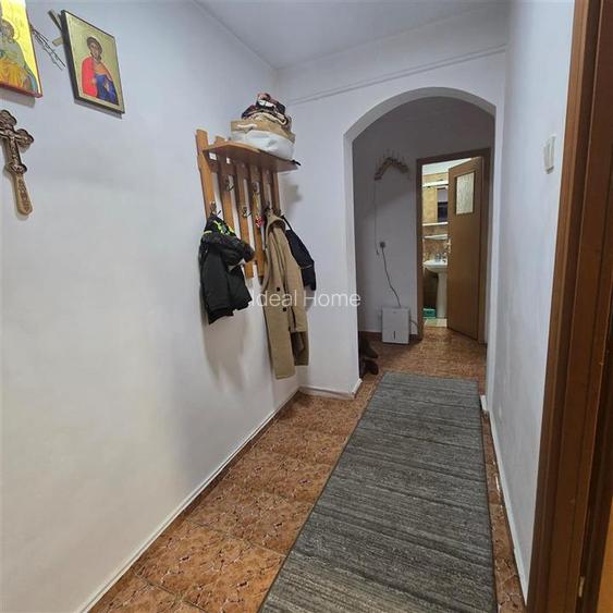 Dacia - apartament 2 camere decomandat bucatarie patrata - etajul 1 - 54mp - 7