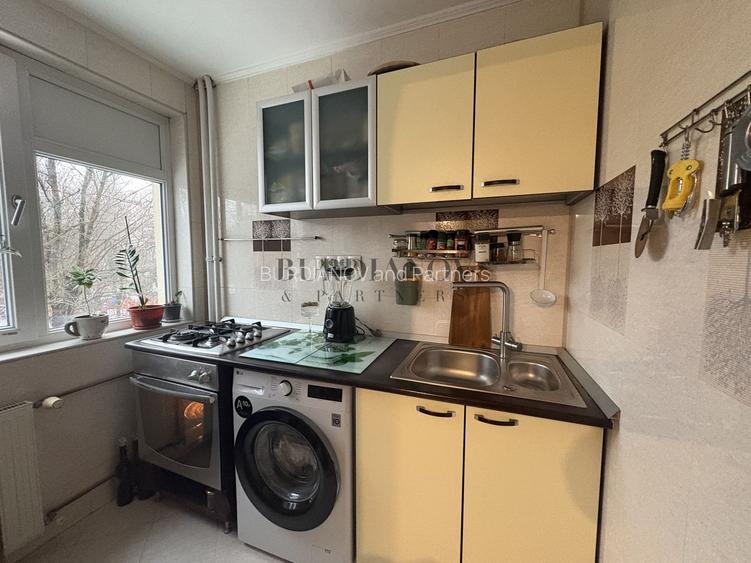 Garsonieră de vânzare -  Metrou Apărătorii Patriei - etaj 3/9 - 1966 - 6