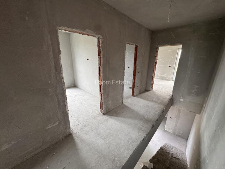 DIRECT DEZVOLTATOR, DESPARTIT PRIN C.T, 4 CAMERE - 6