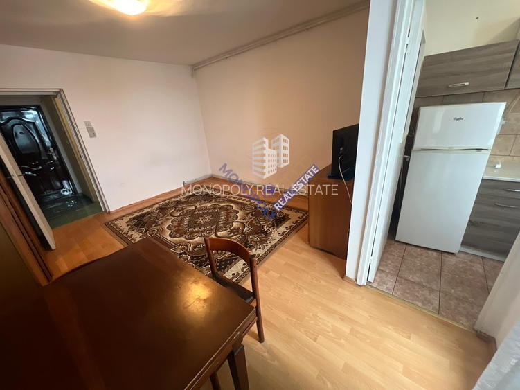 Garsonieră Tractorul - 2