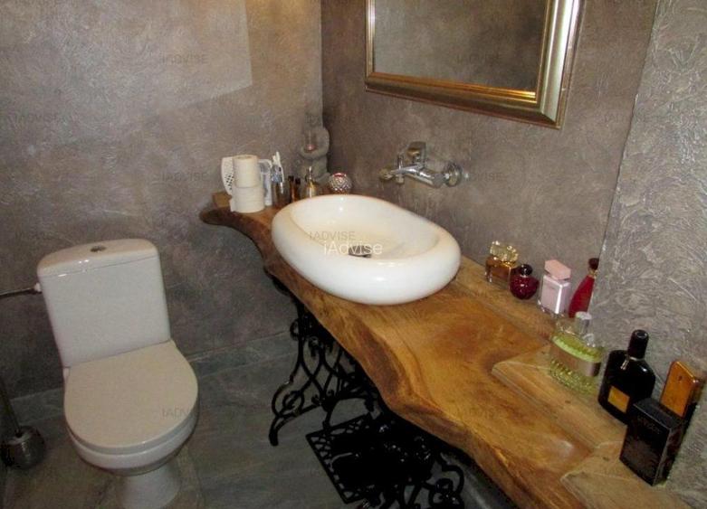 Casa superba utilata mobilata Rasnov, pretabila si pentru doua familii - 9