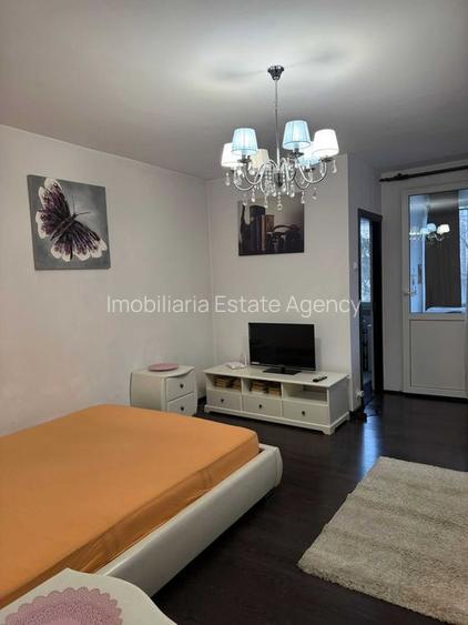 Garsoniera Muncii, 7 minute de metrou, stradal, mobilata si utilata complet - 3