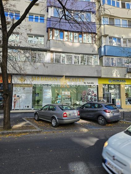 Salon de infrumusetare - pentru activitate imediata! Zona - Piata Victoriei - 12