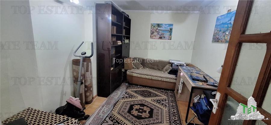 Casa  spatioasa cu 5 camere si curte proprie in Zona Bratianu, Constanta - 4