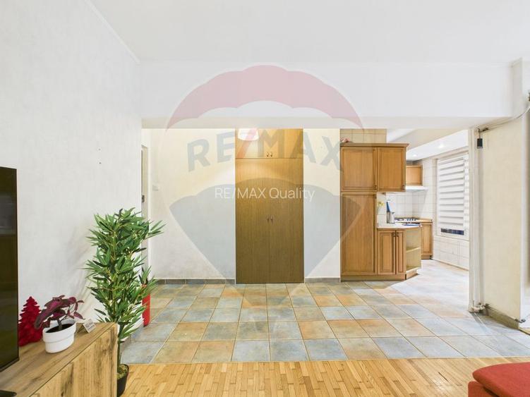 Apartament cu 2 camere de inchiriat - zona P-ta Unirii -Centrul Vechi - 16