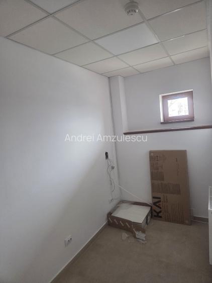 Spatiu 106 mp -ideal cabinete / birouri -compartimentat -- Calea Severinului  - 16