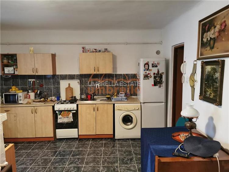 De vanzare apartament 3 camere, demisol str. Emil Racovita ! - 12