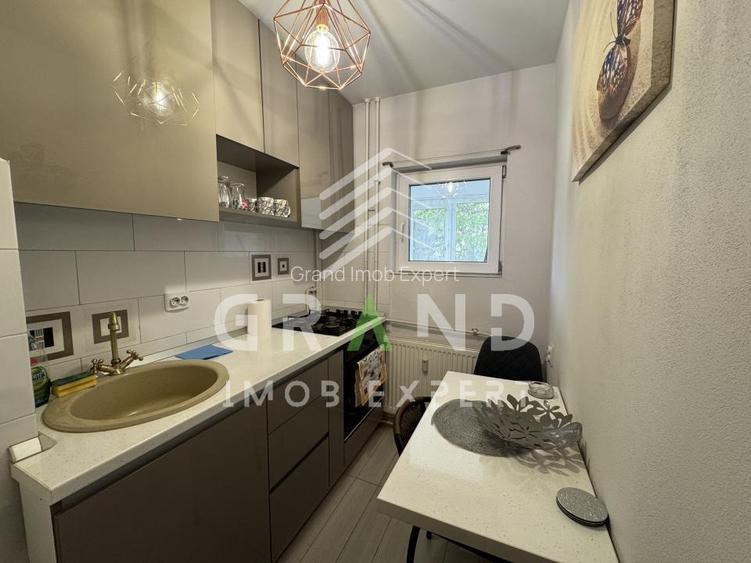 Garsonieră 30 mp | decomandată | modernă | balcon închis | P-ța Cipariu - 11