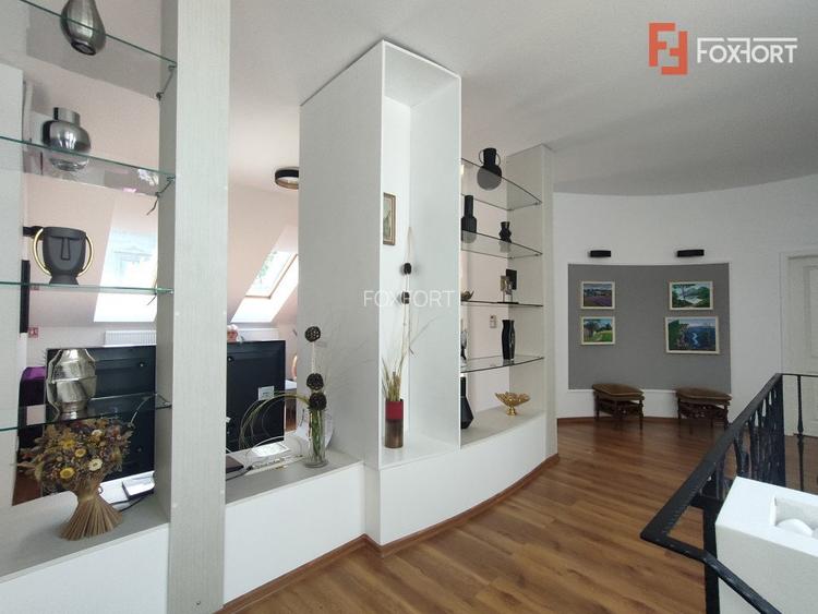 Ture in cabinet medical de inchiriat in incinta DENOVOCLINIC  - 12