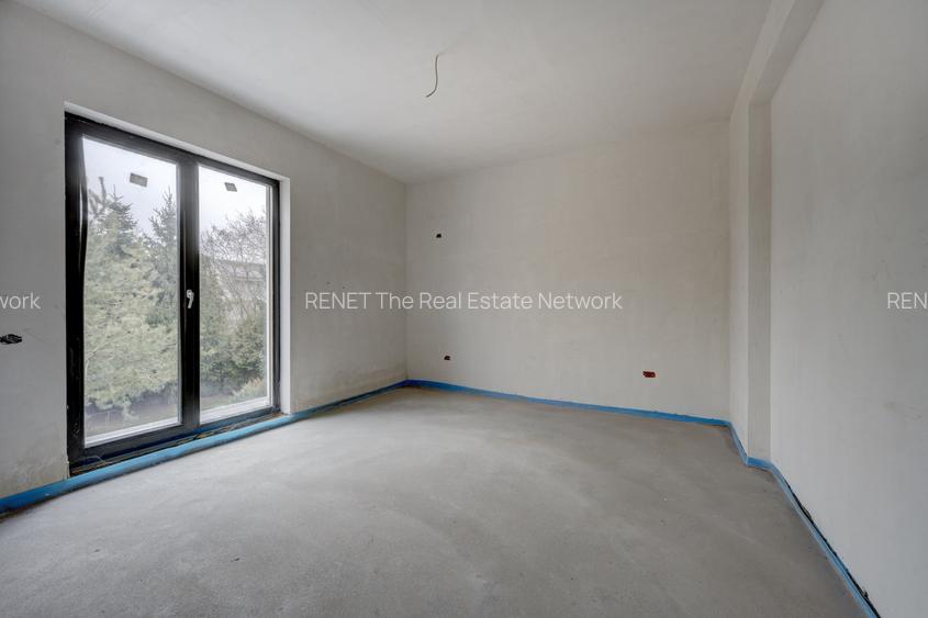 Casa se preda finisata - 4 bai - 3 dormitoare - curte - parcare - metrou Păcii - 6