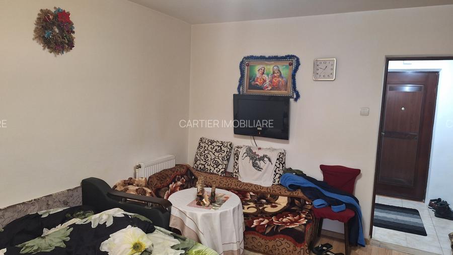 Vand Garsoniera Astra - 3