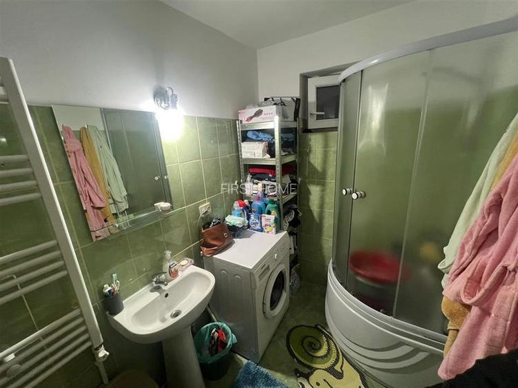 Garsoniera zona Spital - Comisia Centrala etaj 4 cu acoperis - 5