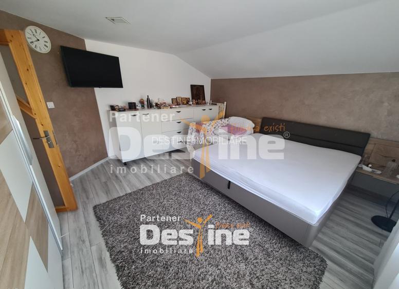 Casa individuala 96,50 mp utili, P+M - 175 mp teren - curte, utilitati- Aviatiei - 6