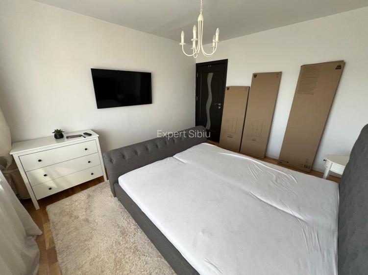 INCHIRIEZ apartament 3 camere , renovat,zona Turnisor - 6