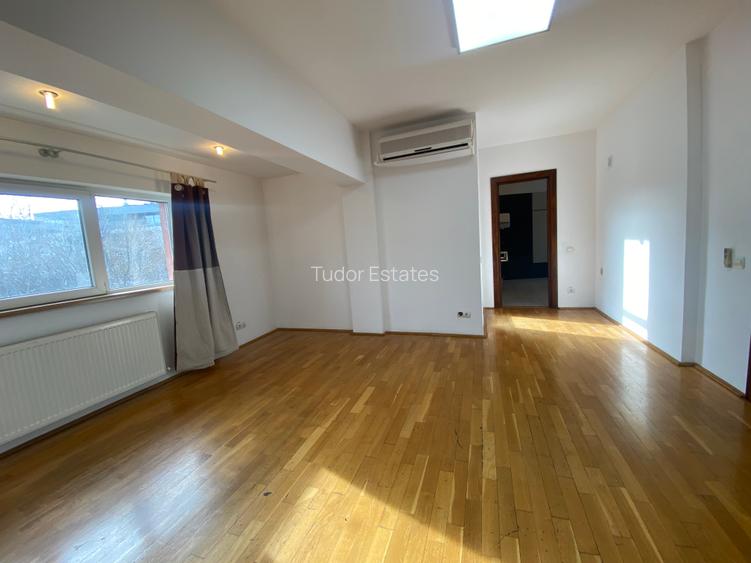 Great duplex penthouse apartment for rent-Residential/Office - 11