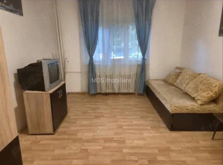 Decomandat la parter inalt, model mare - 6