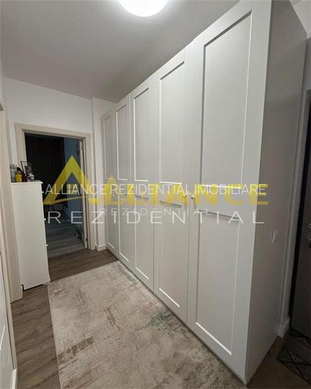 MOBILAT/UTILAT - Apartament 2 camere decomandat - PARCARE - 10