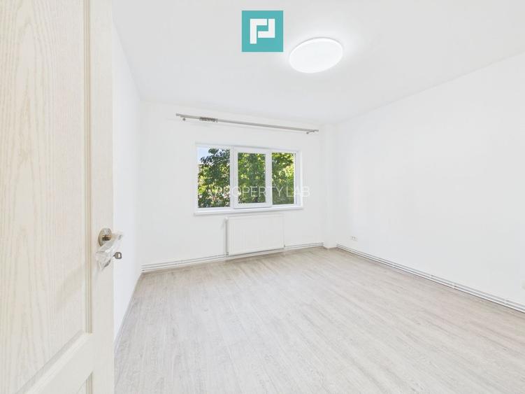Apartament cu 3 camere de închiriat, Podgoria Arad - 20