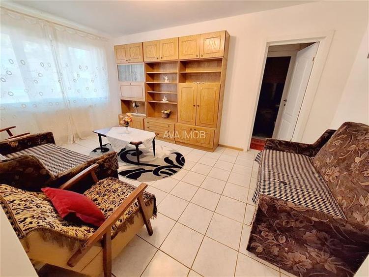 Apartament 2 semidecomandate, parter, mobilat, zona Narcisa - 20