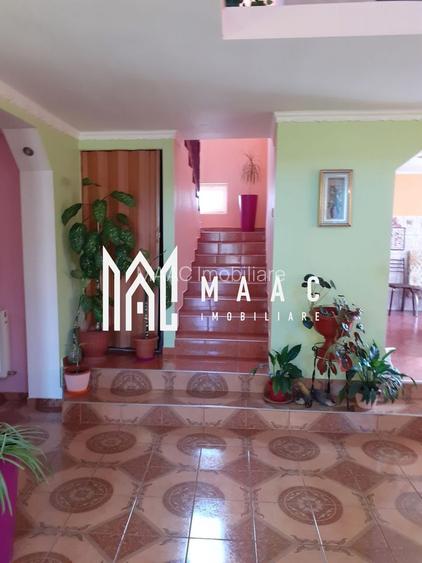 Casă spațioasă I 6 camere I Teren 845 mp I Zonă de Case I Priveliște Superbă - 2