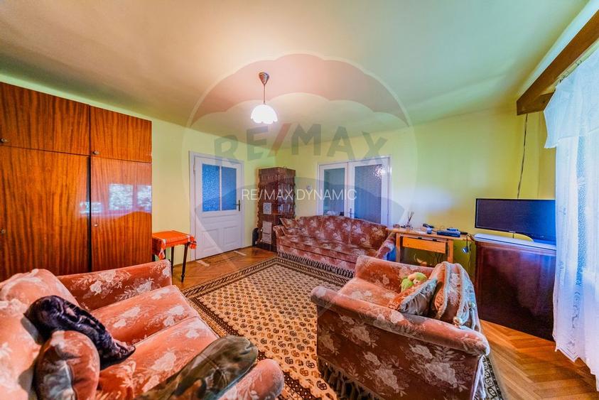 Casă cu 3 camere de vânzare în zona Gai, teren de 1249mp - 10