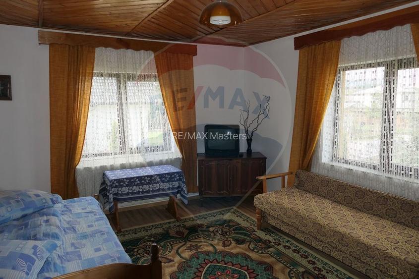 Casa / Vila cu 9 camere de vanzare in zona Central - 10