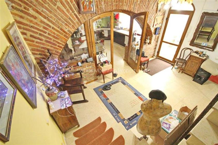 Corp de casa cu doua camere de inchiriat - 23