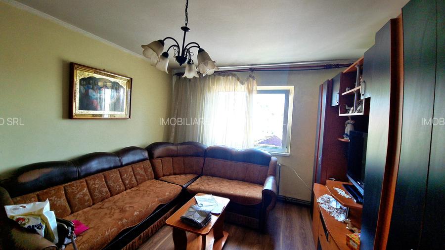 APARTAMENT 2 CAMERE SEMIDECOMANDAT ET 3 - 2