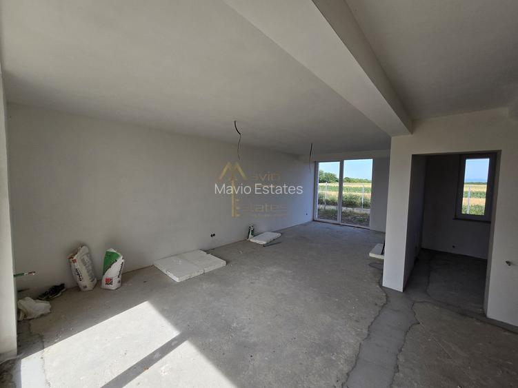 Martinesti, Duplex pe etaj, 3 Dorm, Buc separata,  Zona linistita. - 3