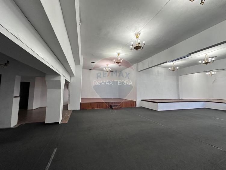 SPATIU DEPOZITARE - cu rampa incarcare - 2