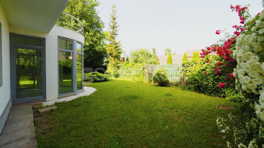 Vila duplex cu 4 dormitoare si 450mp gradina amenajata - 24