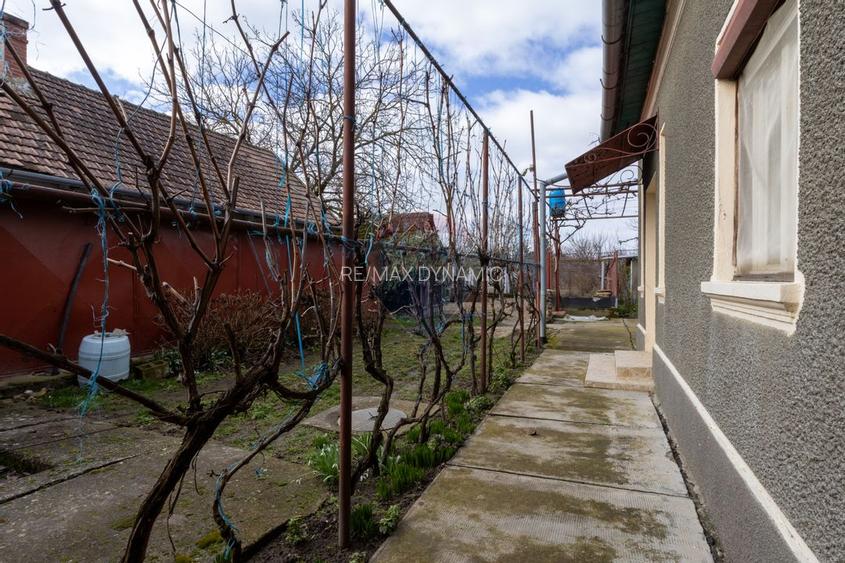 Casă solidă cu teren generos – zonă excelentă,Chișineu-Criș - 3