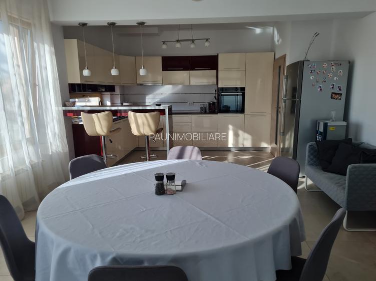 Ap. lux,4 cam.s.totala. 247mp utili ,pe tot etajul 1 ,+camera la mansarda 21mp! - 8