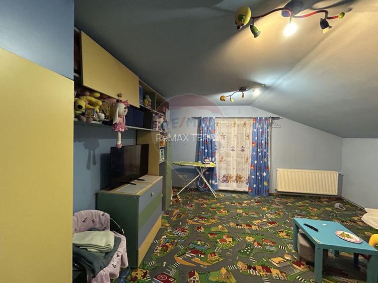 Casă / Vilă cu 5 camere de vânzare în zona Orasul Vechi - 8