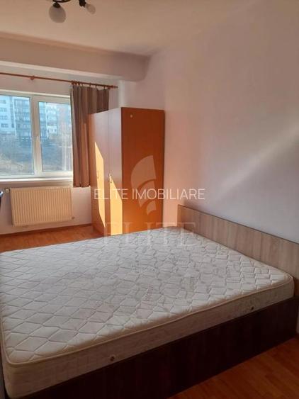 Apartament 3 camere în zona CALEA TURZII - 2