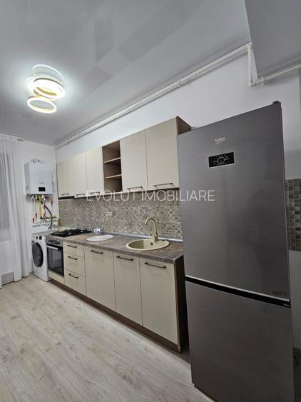 apartament doua camere de inchiriat- zona Campus - 4