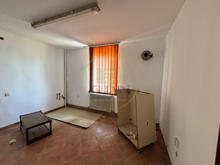 Spatiu comercial, 140mp, cartier Brestei, zona Faculatea de Sport