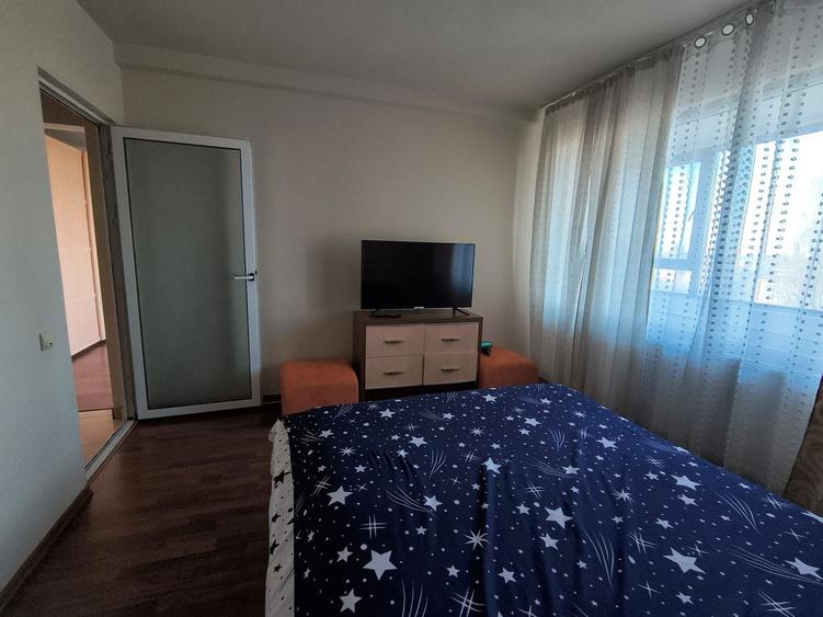 ULTRACENTRAL 2 CAMERE SEMI, VEDERE MARE LIBER 61 MP PRET 115000 EURO