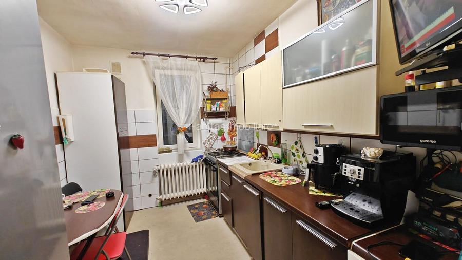 Apartament 3 camere, decomandat, zona Iulius Mall - 7