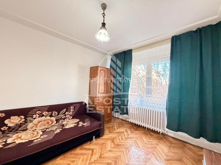 Apartament cu 3 camere, centrala proprie, zona Complex Studentesc - 5