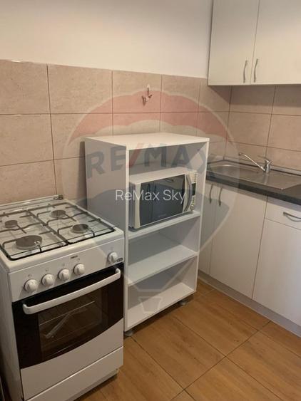 Apartament de vânzare cu două camere, pe strada Ploiești - 6