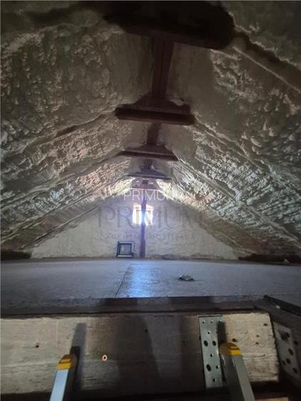 Vila individuala  - suprafata de 180mp utili -  toate utilitatile - se vinde la - 14