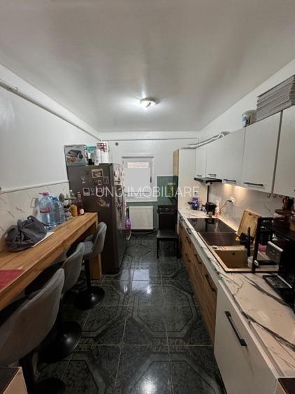 3 Camere Decomandat Bloc 1986 zona Cug SELGROS - 3