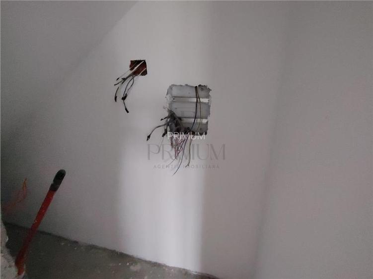 Duplex spatios - bucatarie inchisa - personalizare interioara - 9