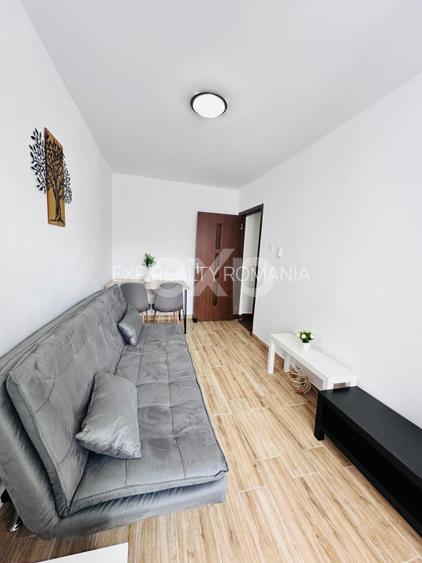 Apartament de vânzare – 2 camere,  etaj 1  ,Micro 4, - 5