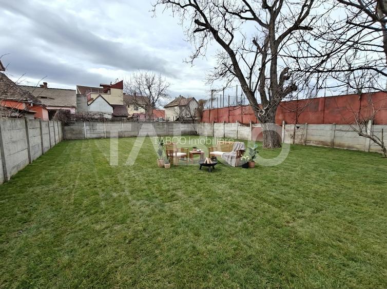 Spatiu de inchiriat pretabil Restaurant - zona Lupeni - Comision 0 - 2